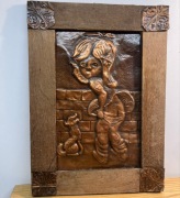 obrazek miedziany na drzwi wc . dziewczynka piesek murek . wytłoczony zssr