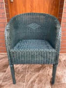 Stylowe Wiklinowe Krzesło w Ciemnozielonym Kolorze