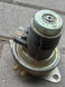 Fiat 126p pompka regulator napięcia