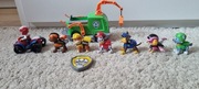 Psi Patrol - zestaw 7 figurek, pojazd Rockiego + puzzle gratis