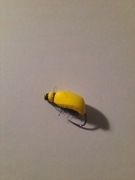 Mucha wędkarska żuczek