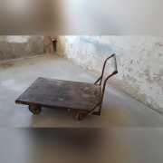 Wózek magazynowy platforma