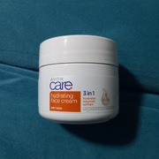 Avon Care Hydrating krem do twarzy 3w1 z witaminą E I olejkiem makademia