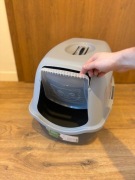 Kuweta dla kota z pochłaniaczem zamykana z łopatką Zestaw Szara Nowa 