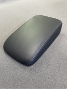 Podłokietnik VW Golf, górna klapka