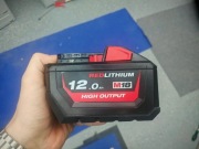 Milwaukee 12ah m18