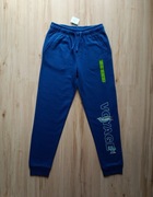 NOWE spodnie dresowe dla chłopca 128