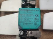 Czujnik indukcyjny Pepperl+Fuchs 