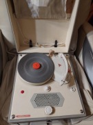 Gramofon Karolinka3 B2 z opornikiem  unikat sprawny