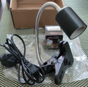 Lampa do terrarium z klipsem 