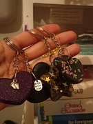 Zestaw 4 Breloków z Żywicy Epoksydowej – Ręczne Wykonanie