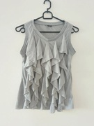 Szara elegancka bluzka z falbankami, idealna na imprezę