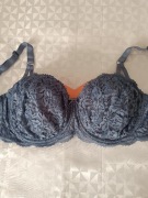 PRIMARK ; KORONKOWA BARDOTKA; MIĘKKI  NA FISZBINACH ;40Fx90G