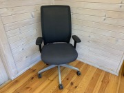 Fotel Veris Net BK 100SFL