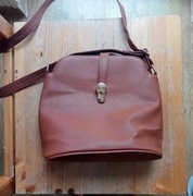 brazowa torebka na ramię Damart