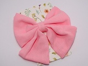 Spinka różowa DUŻA KOKARDA 