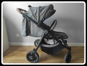 Szary wózek spacerowy lionelo natt pełna rączka