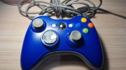 Kontroler Pad przewodowy niebieski do xbox 360 pc sprawny ładny