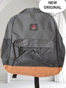 Oryginalny plecak Lee Cooper lekki szary dwa zamki + miejsce na bidon