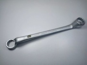 klucz oczkowy Hazet 630 dwustronny  30x32mm Germany