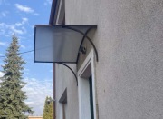 Daszek Aluminiowy NAD DRZWI poliwęglan, rynienki, łuk.