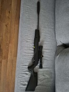 Wiatrówka Gamo Swarm Magnum Pro 10X Gen3i 4.5mm 10-strz. +luneta 3-9x40 