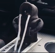 Pokrowiec na dźwignię zmiany biegów 