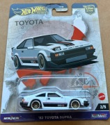 Hot Wheels Premium Car Culture 82 Toyota Supra