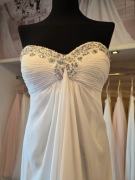 Suknia ślubna ciążowa wieczorowa Pronovias