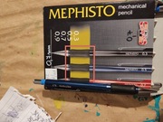 Ołówek automatyczny z gumką 0,7 mm Mephisto