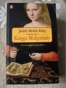 Księga Małgorzaty J M Riley