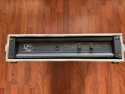 Sprzedam końcówkę mocy QSC MX 1500A w stanie bardzo dobrym z hard case
