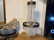 Stylowa lampa wisząca zdobiona kryształkami