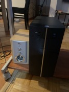 Komputer stacjonarny + monitor Acer + pełny zestaw – gotowy do pracy