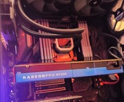 AMD Radeon Pro WX 9100 16GB VRAM
