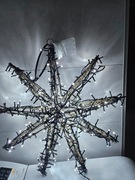 Ozdoba Do Okna Wisząca Gwiazda LED Świecąca z 2 Stron wypukła 50 cm