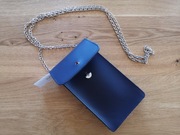 Batycki granatowe etui na telefon i karty na łańcuszku NOWE