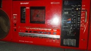 Sharp QT37 na części,do naprawy,bądź do kolekcji.Uszkodzony radio działa.