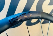 Koło Przednie 28" NEWMEN ROAD PERFORMANCE 32 12x100 GRAVEL SZOSA TUBELESS