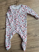 Primark piżama pajacyk biała kwiaty czerwone dziewczęcy łąka 68