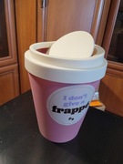 Śmietnik kubeł pojemnik na śmieci w kształcie kubka na kawę