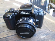 APARAT NIKON F601 z NIKKOREM 50 / 1,8 AF 