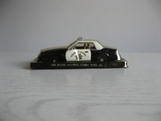 Samochód policyjny Ford Mustang POLICE, 1:43/NOWY