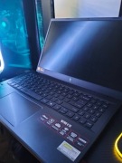 Acer Nitro V 15 | RTX 4050 | Ryzen 5 7535HS | 16GB DDR5 | + PAD NITRO