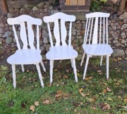 Krzesła białe używane 