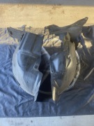 Nadkole przednie lewe Mercedes GLA 156