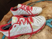 Buty do biegania firmy Asics 
