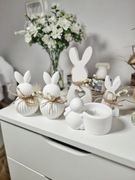 Duży zestaw wielkanocny 4 króliczki 14/9/8 cm + świecznik zajączek