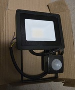 HALOGEN LAMPA LED 15W czujnik ruchu - nowa !