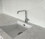 Kran Grohe essence chrom